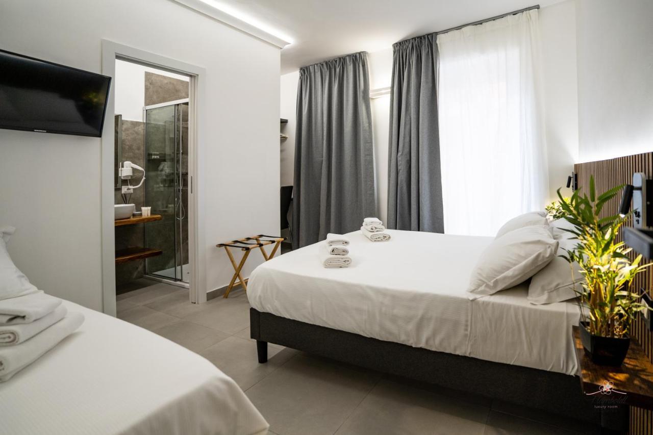 Humboldt Luxury Rooms تاورمينا المظهر الخارجي الصورة