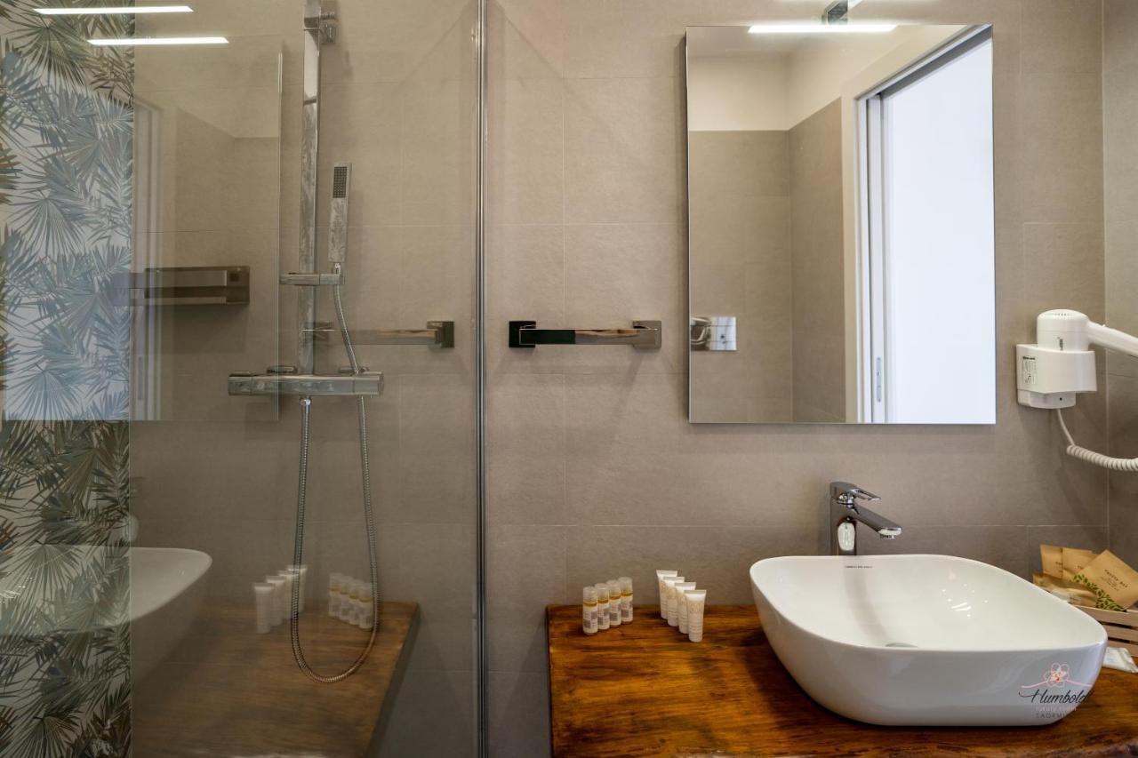 Humboldt Luxury Rooms تاورمينا المظهر الخارجي الصورة