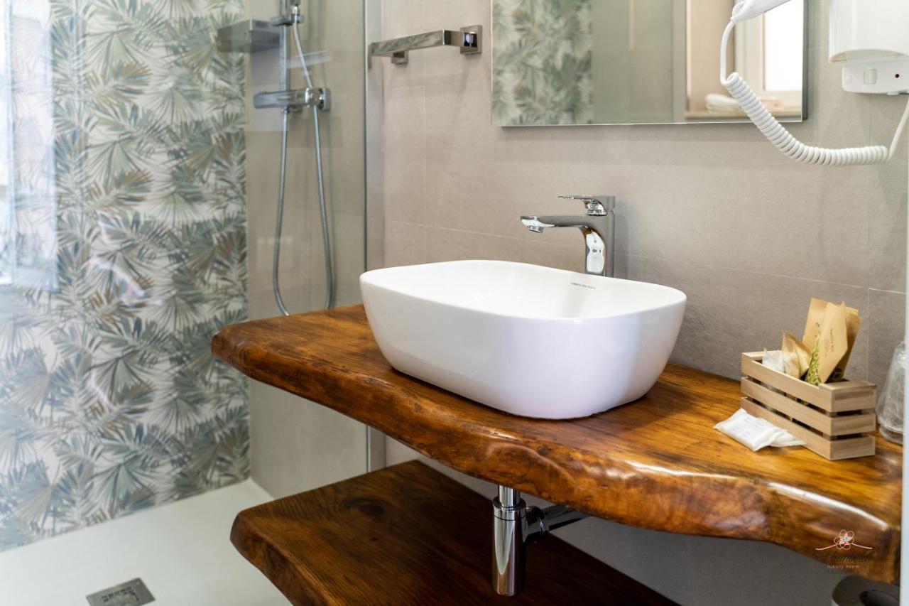 Humboldt Luxury Rooms تاورمينا المظهر الخارجي الصورة