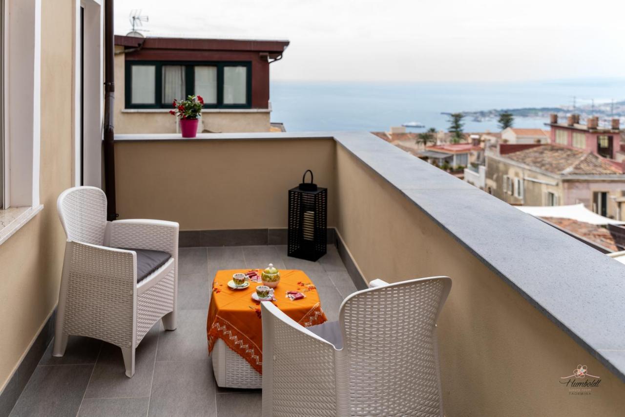 Humboldt Luxury Rooms تاورمينا المظهر الخارجي الصورة