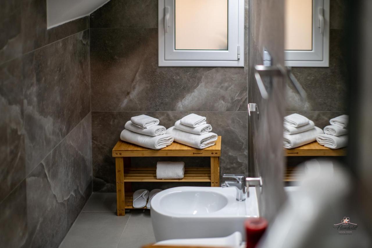 Humboldt Luxury Rooms تاورمينا المظهر الخارجي الصورة